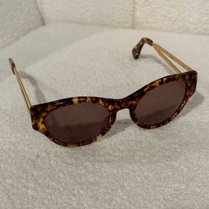agnes. b Cat-Eye Tort sunglasses